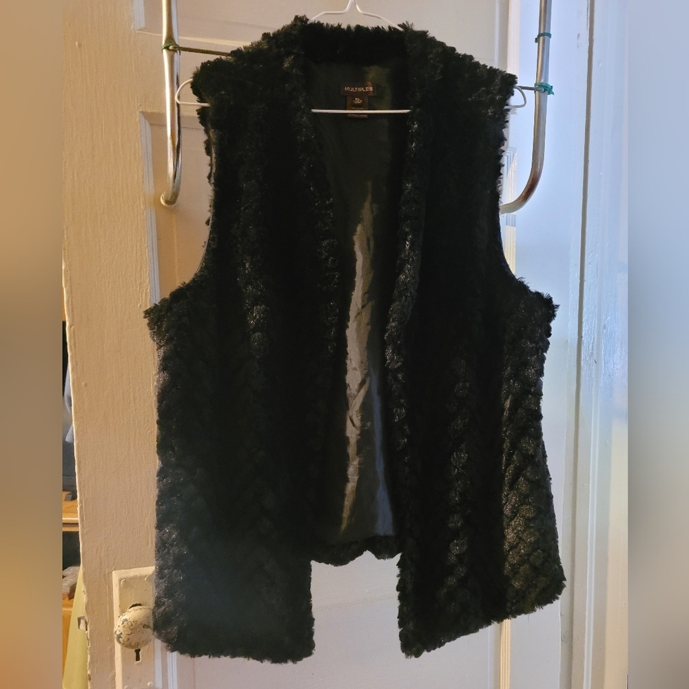 Vintage Multiples vest in faux fur